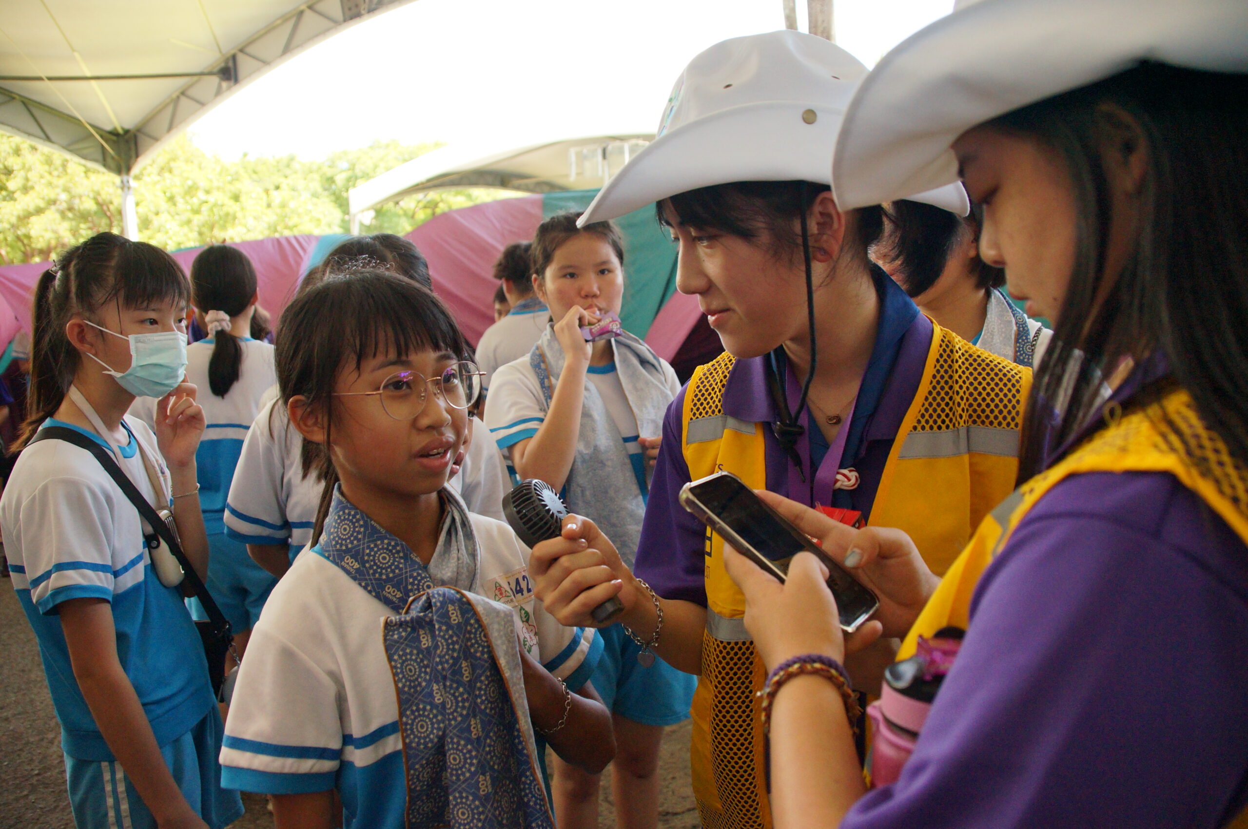 烈日當頭，幼童軍夥伴熱情不減